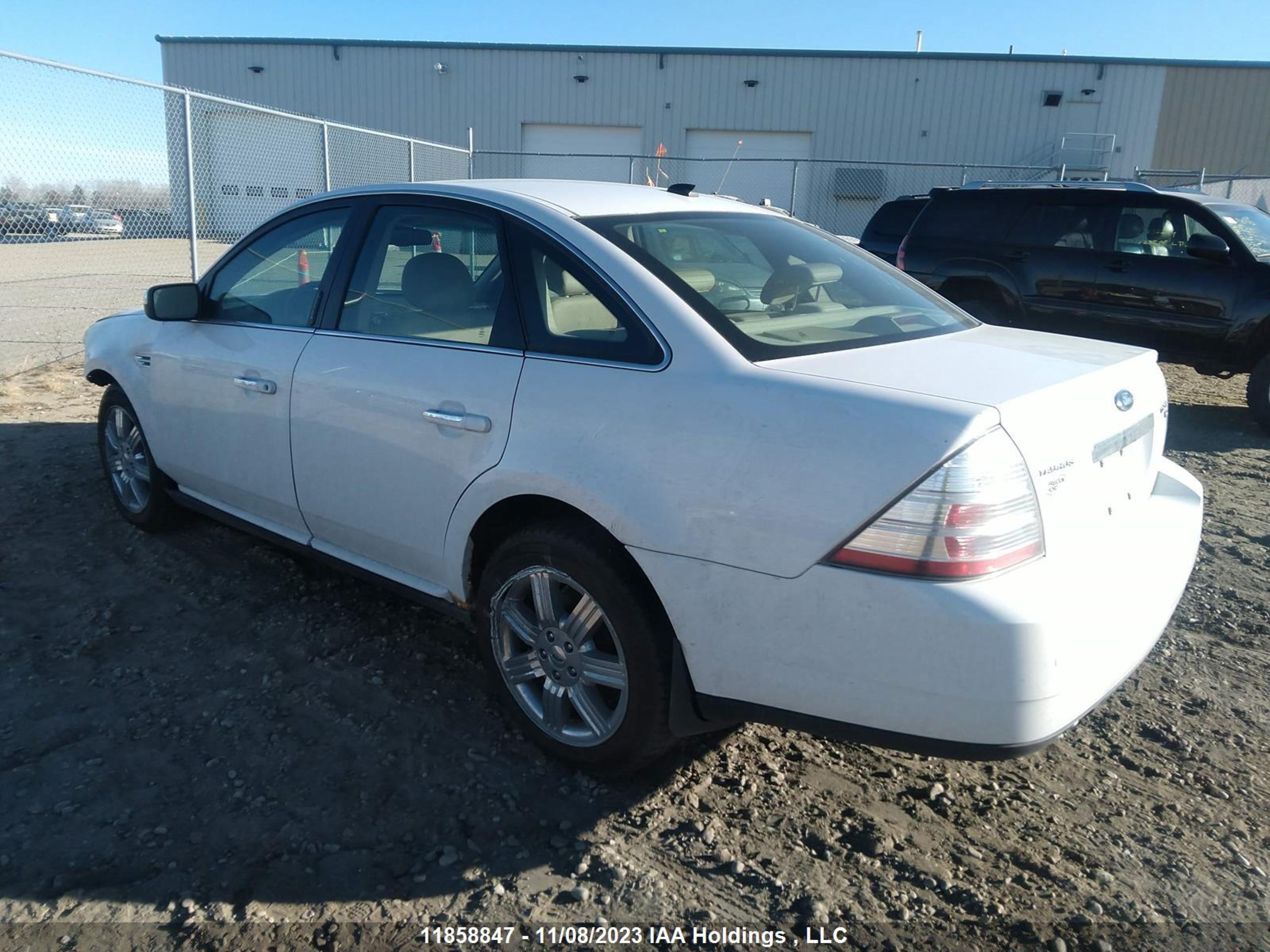 Photo 2 VIN: 1FAHP28W98G165234 - FORD TAURUS 