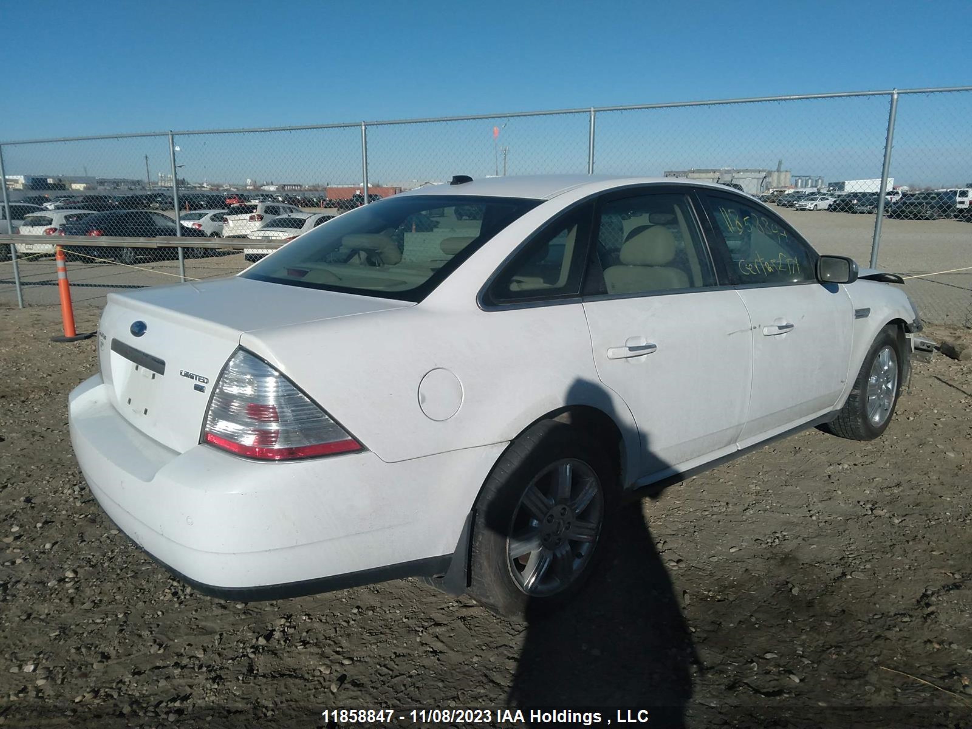 Photo 3 VIN: 1FAHP28W98G165234 - FORD TAURUS 