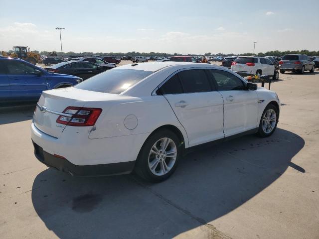 Photo 2 VIN: 1FAHP2D80GG123122 - FORD TAURUS SE 