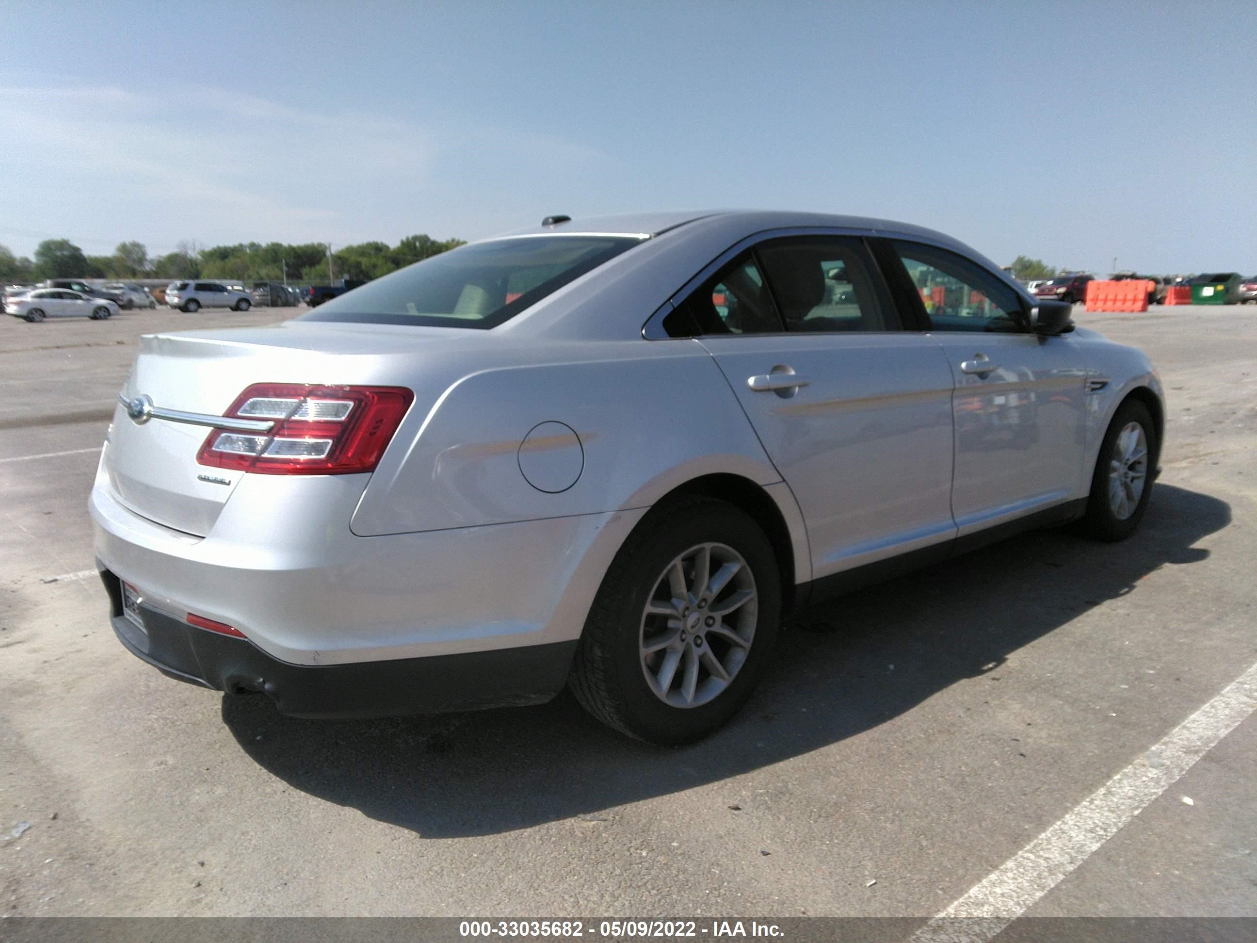 Photo 3 VIN: 1FAHP2D81DG218171 - FORD TAURUS 