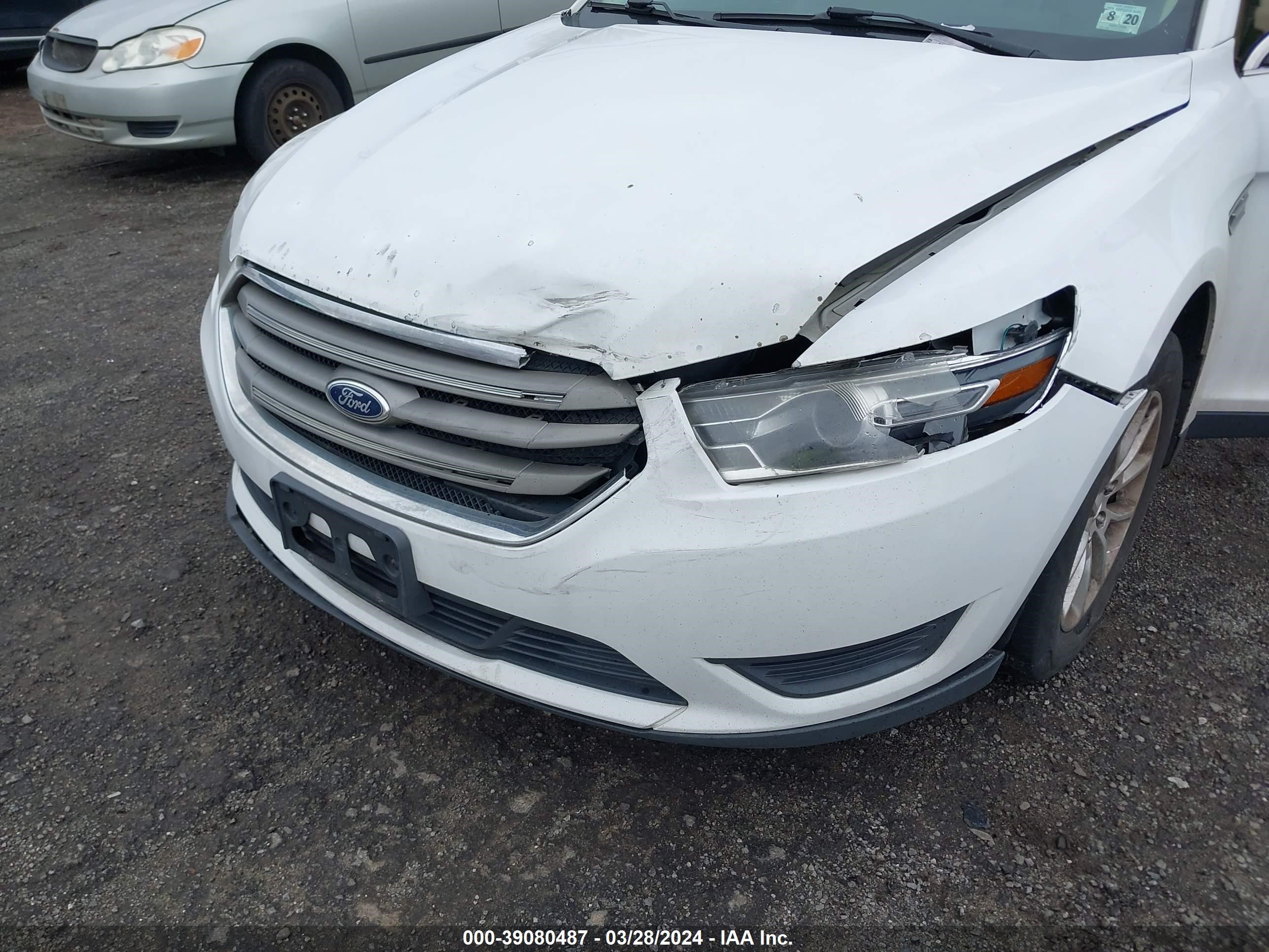 Photo 5 VIN: 1FAHP2D82FG116364 - FORD TAURUS 