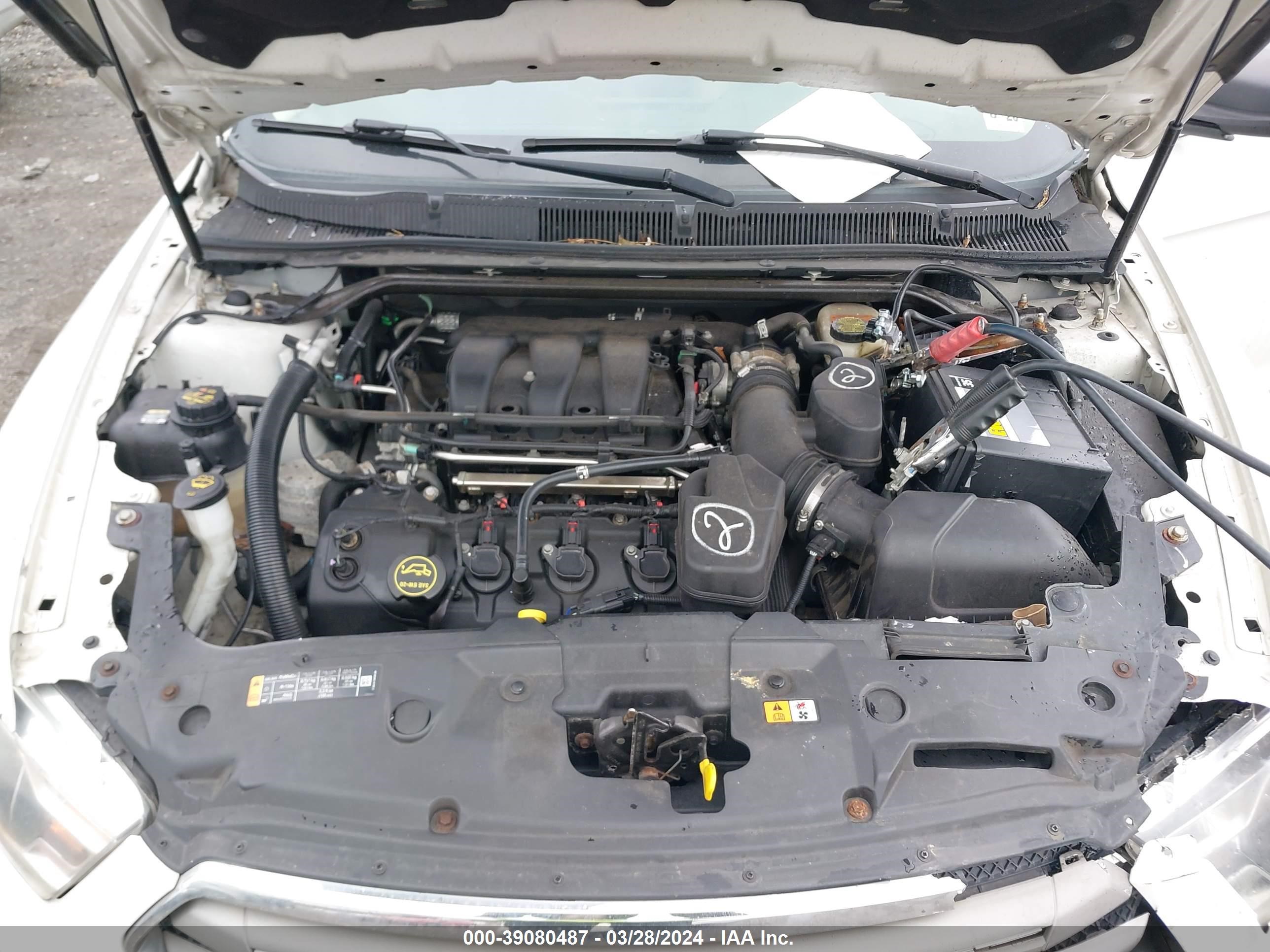 Photo 9 VIN: 1FAHP2D82FG116364 - FORD TAURUS 