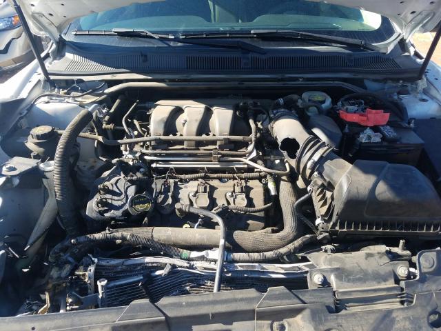 Photo 6 VIN: 1FAHP2D82FG131818 - FORD TAURUS SE 