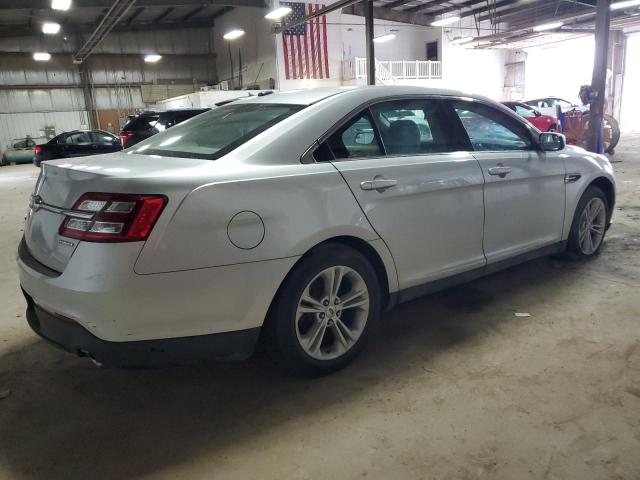 Photo 2 VIN: 1FAHP2D82FG157173 - FORD TAURUS SE 