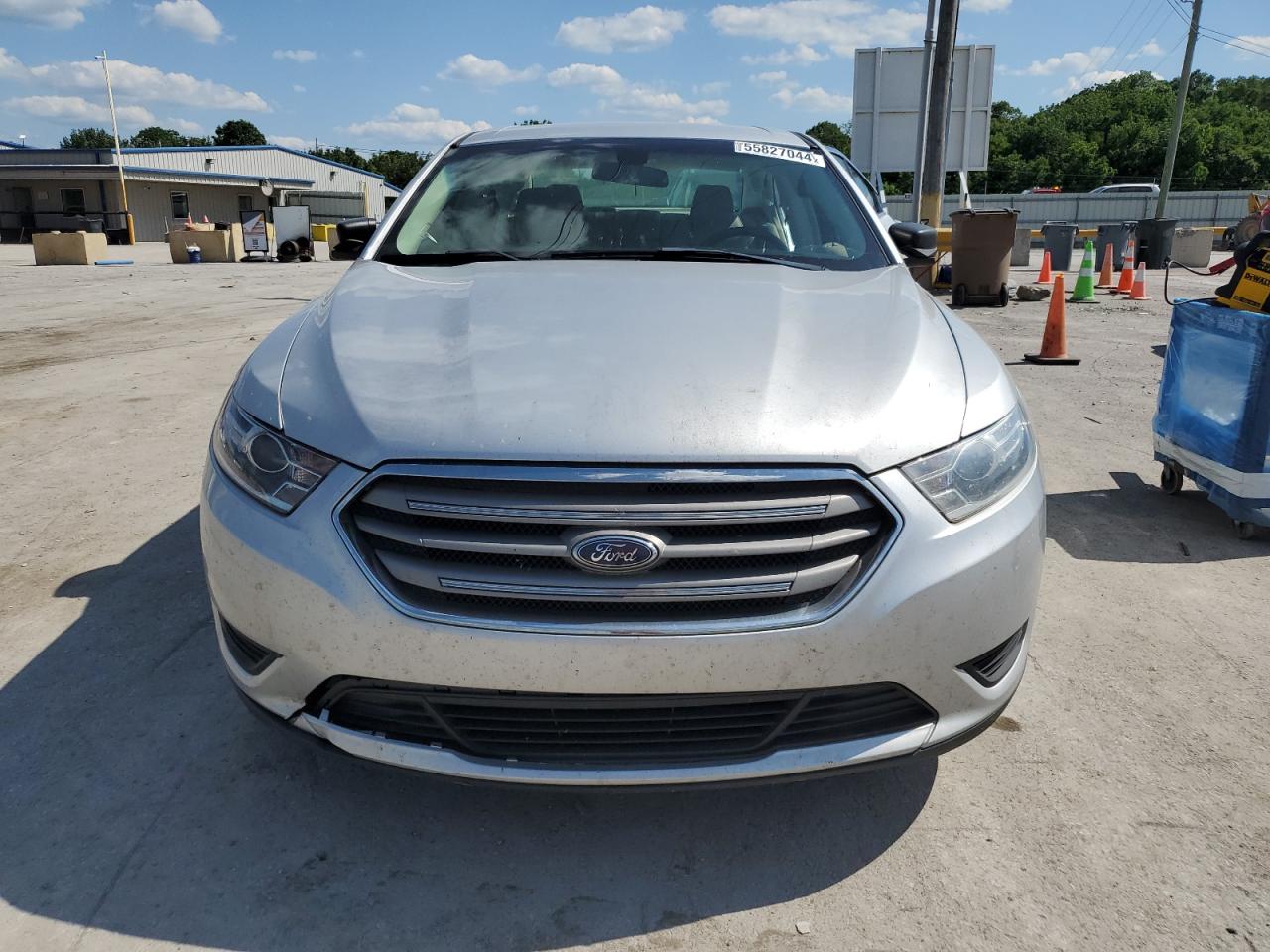 Photo 4 VIN: 1FAHP2D83JG115300 - FORD TAURUS 