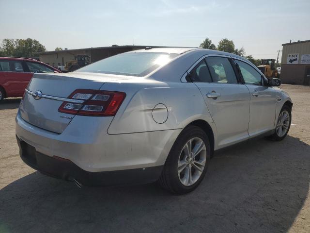 Photo 2 VIN: 1FAHP2D83JG132694 - FORD TAURUS SE 