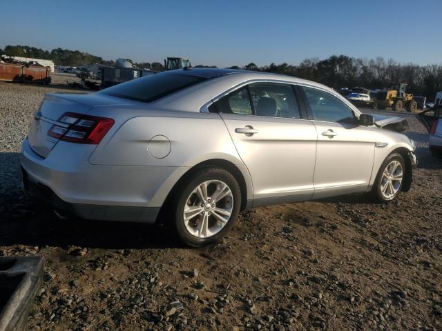 Photo 2 VIN: 1FAHP2D84HG135761 - FORD TAURUS SE 