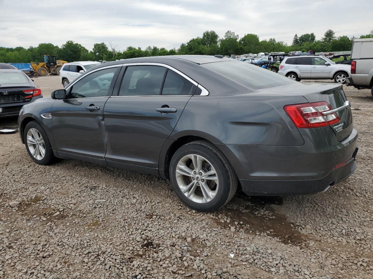 Photo 1 VIN: 1FAHP2D86KG100968 - FORD TAURUS 