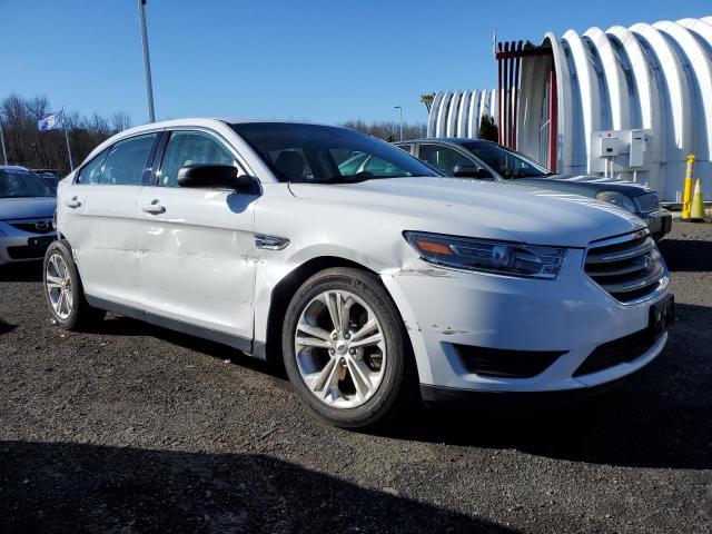 Photo 3 VIN: 1FAHP2D87JG110780 - FORD TAURUS SE 