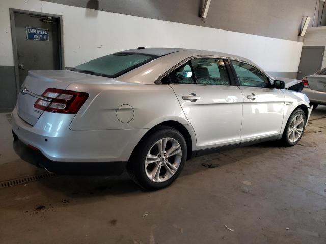 Photo 2 VIN: 1FAHP2D87JG125814 - FORD TAURUS 