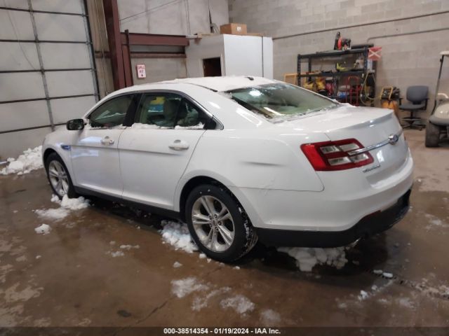 Photo 2 VIN: 1FAHP2D89JG120100 - FORD TAURUS 