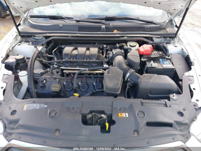 Photo 9 VIN: 1FAHP2D8XFG167062 - FORD TAURUS 