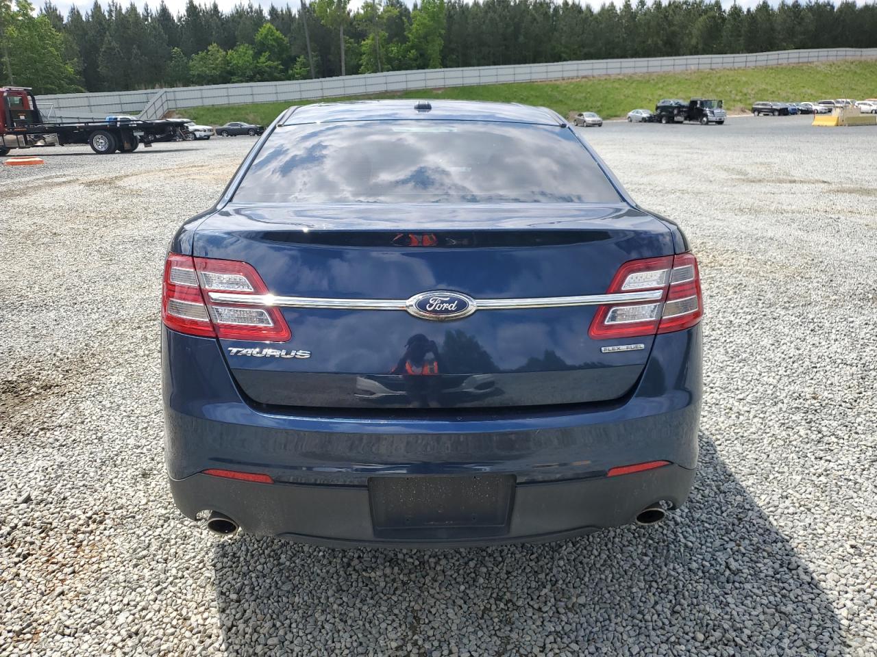 Photo 5 VIN: 1FAHP2D8XHG144321 - FORD TAURUS 