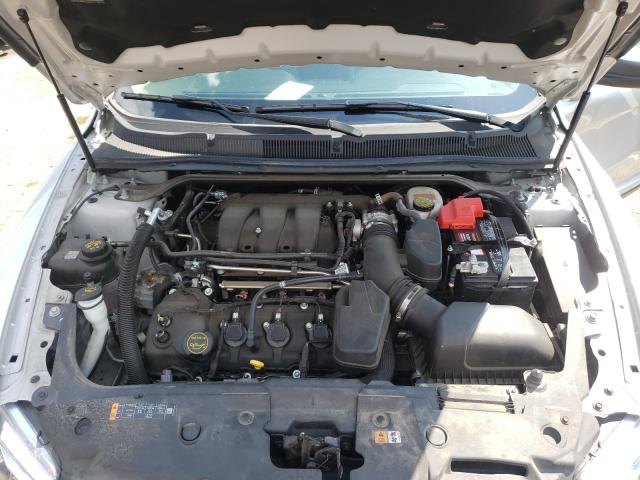 Photo 6 VIN: 1FAHP2D8XJG126701 - FORD TAURUS SE 