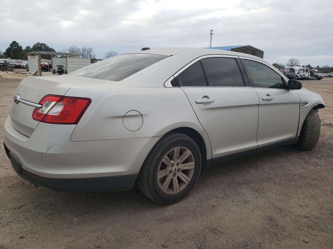 Photo 2 VIN: 1FAHP2DW2CG131019 - FORD TAURUS 