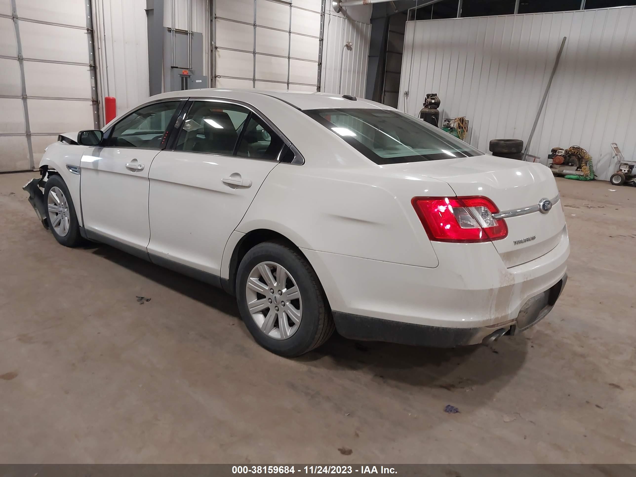 Photo 2 VIN: 1FAHP2DW9CG120535 - FORD TAURUS 