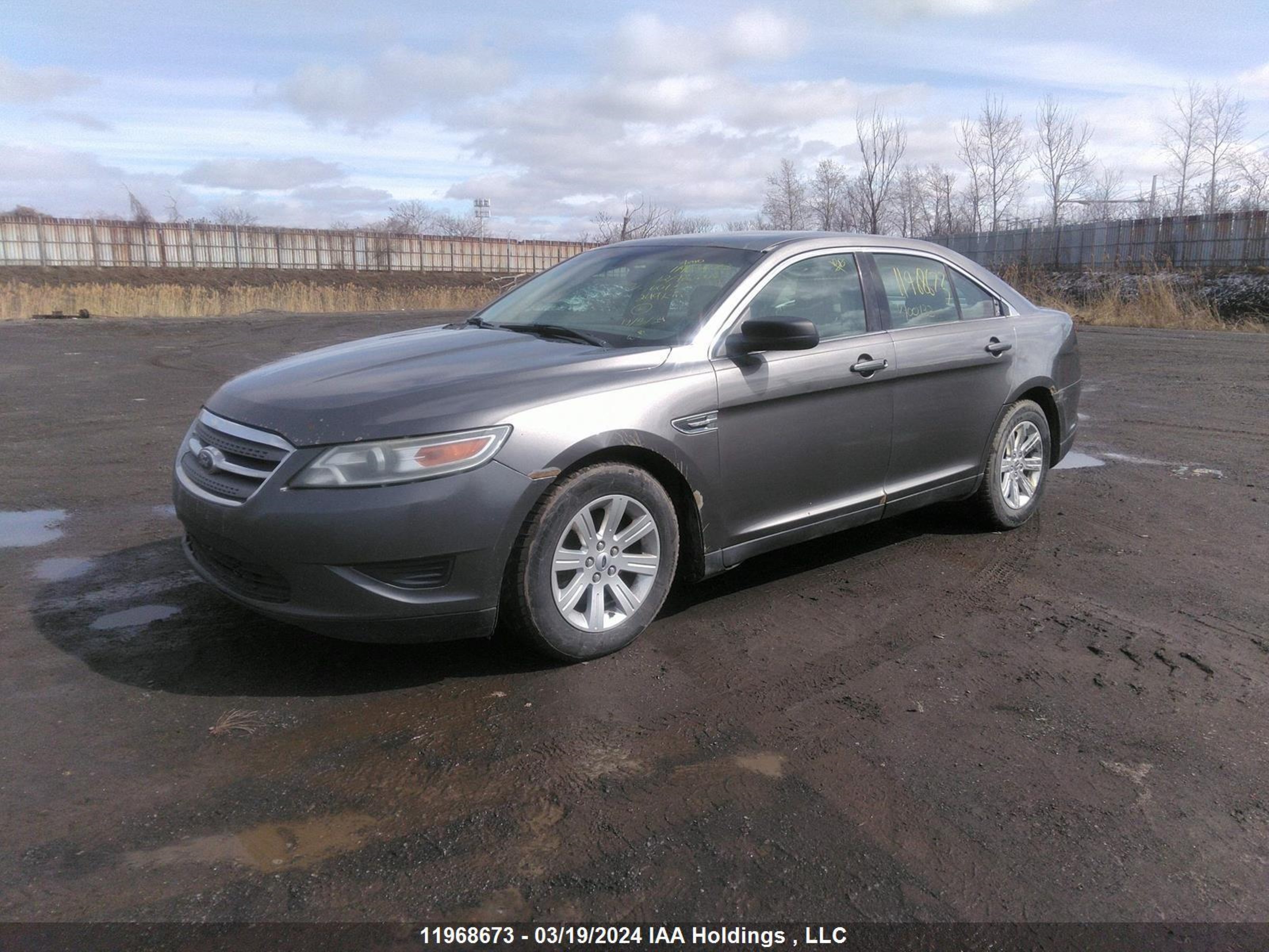 Photo 1 VIN: 1FAHP2DWXCG100133 - FORD TAURUS 