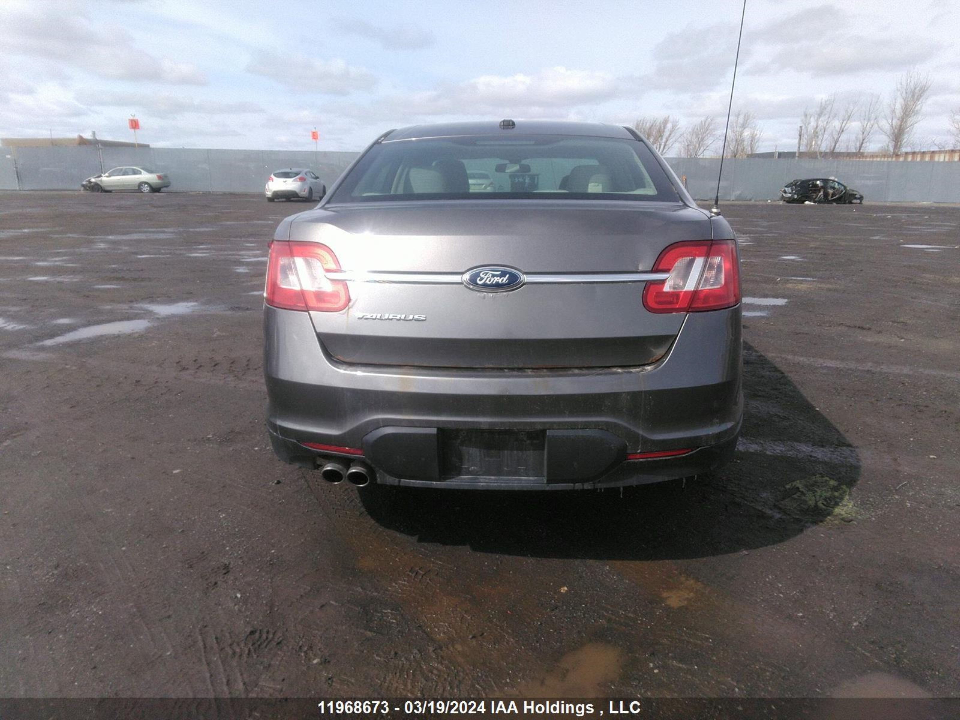 Photo 15 VIN: 1FAHP2DWXCG100133 - FORD TAURUS 