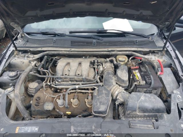 Photo 9 VIN: 1FAHP2E80FG105698 - FORD TAURUS 