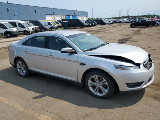 Photo 3 VIN: 1FAHP2E80FG158885 - FORD TAURUS SEL 