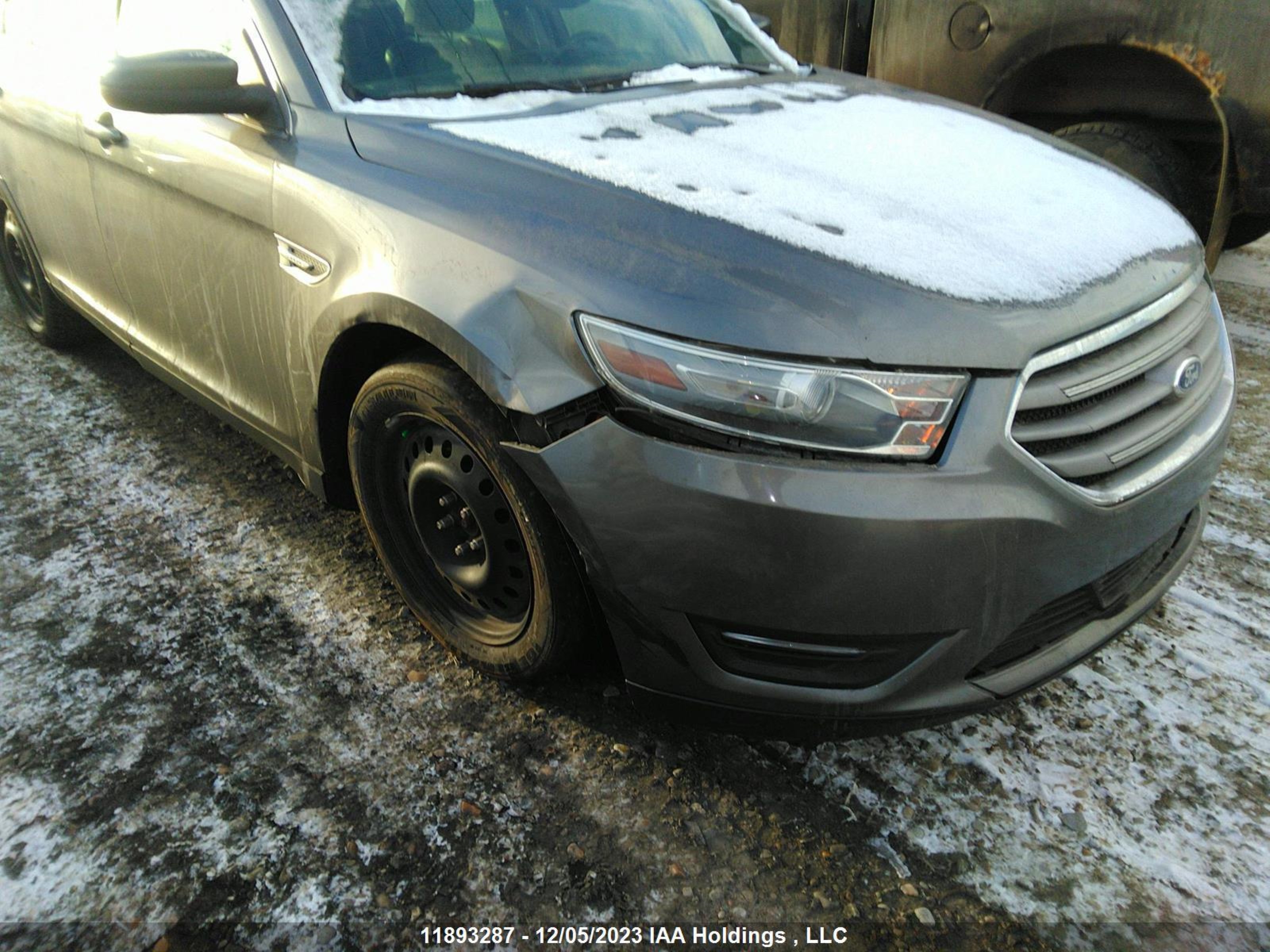 Photo 5 VIN: 1FAHP2E81DG208951 - FORD TAURUS 