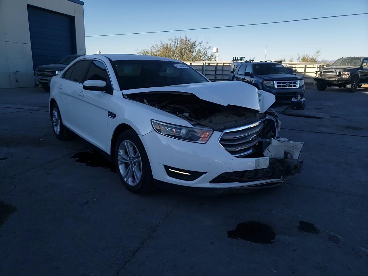 Photo 10 VIN: 1FAHP2E81FG181835 - FORD TAURUS SEL 