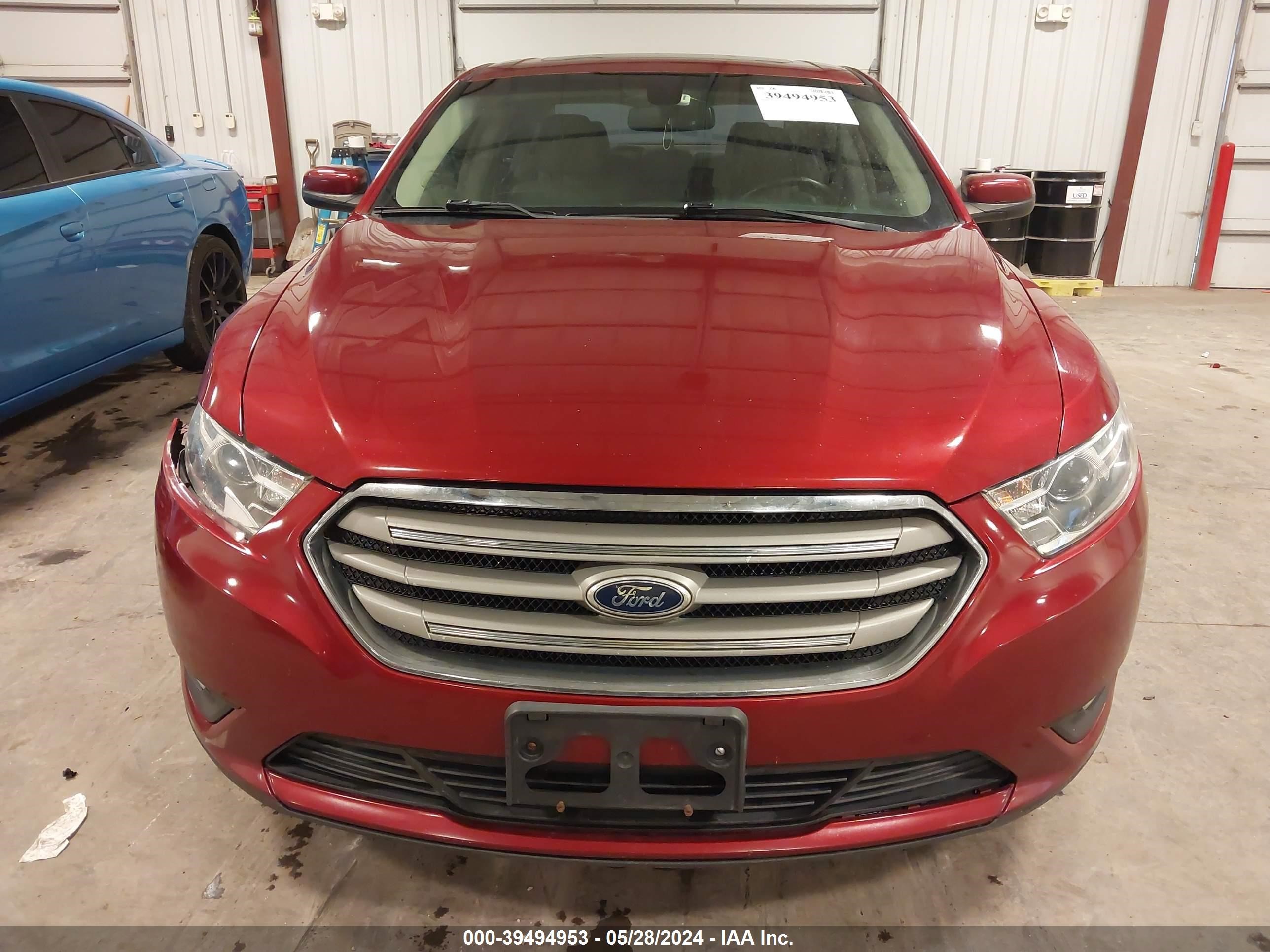 Photo 11 VIN: 1FAHP2E81GG105209 - FORD TAURUS 