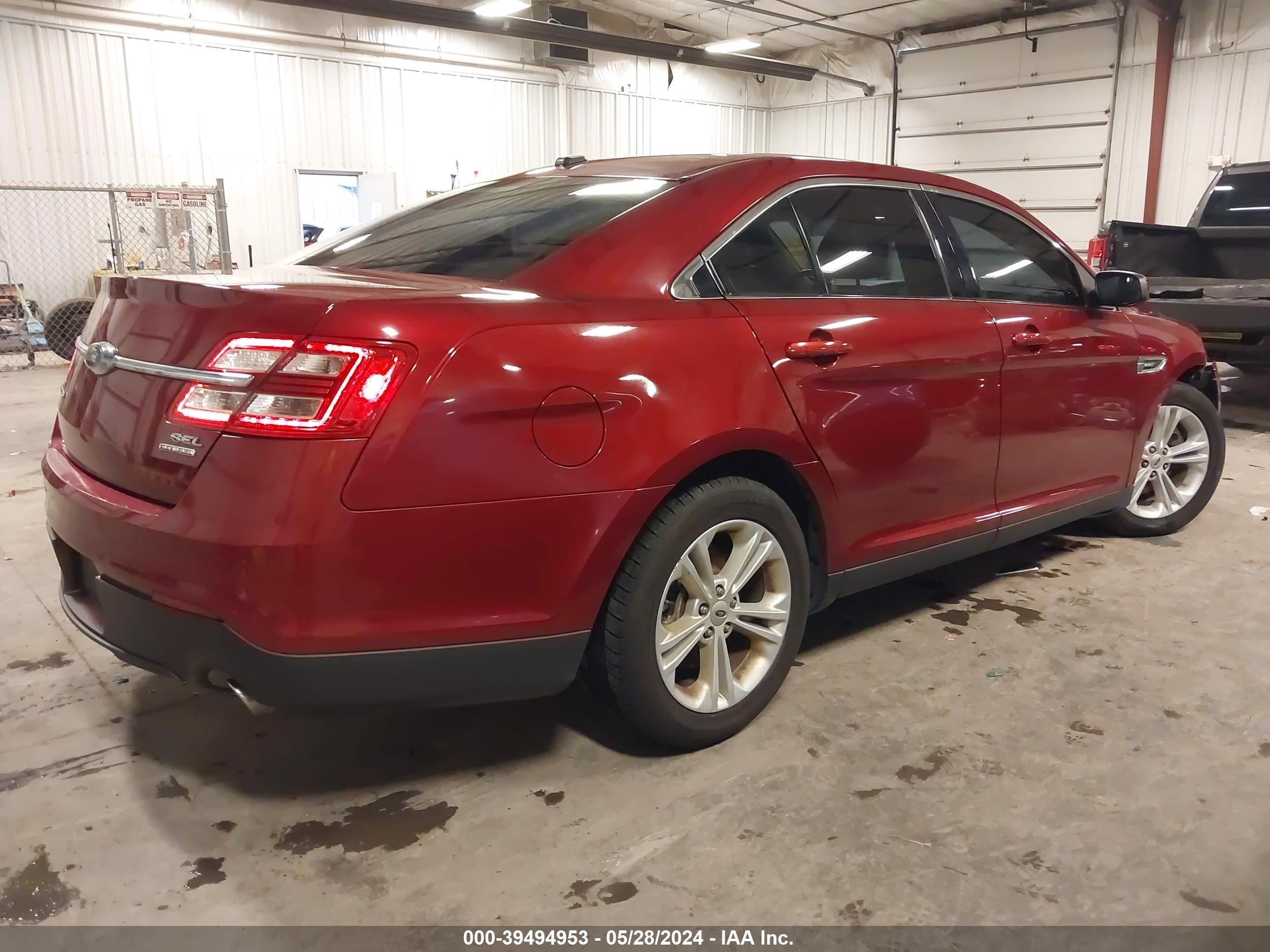 Photo 3 VIN: 1FAHP2E81GG105209 - FORD TAURUS 