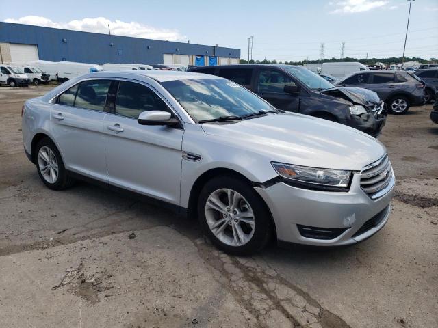 Photo 3 VIN: 1FAHP2E81HG110458 - FORD TAURUS SEL 