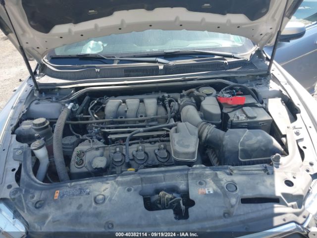 Photo 9 VIN: 1FAHP2E81JG126634 - FORD TAURUS 