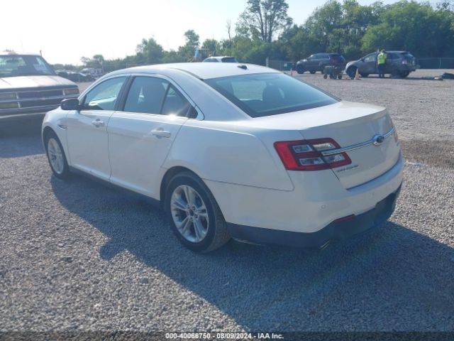 Photo 2 VIN: 1FAHP2E82FG117710 - FORD TAURUS 