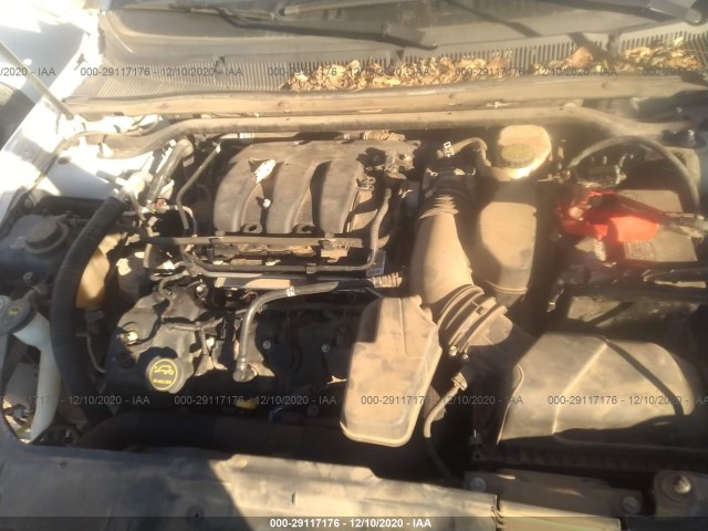 Photo 9 VIN: 1FAHP2E82FG131705 - FORD TAURUS 