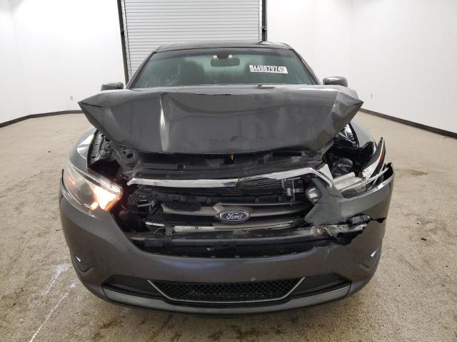 Photo 4 VIN: 1FAHP2E82JG119577 - FORD TAURUS 