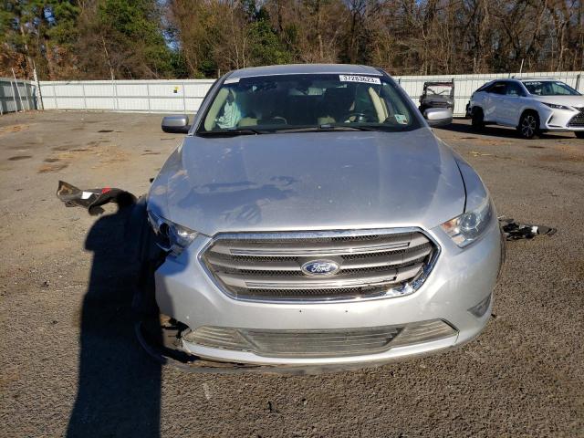 Photo 4 VIN: 1FAHP2E83DG105546 - FORD TAURUS SEL 