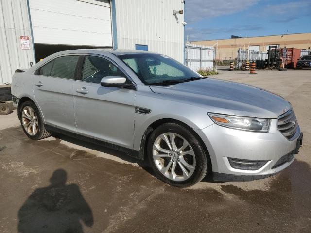 Photo 3 VIN: 1FAHP2E83DG205100 - FORD TAURUS SEL 