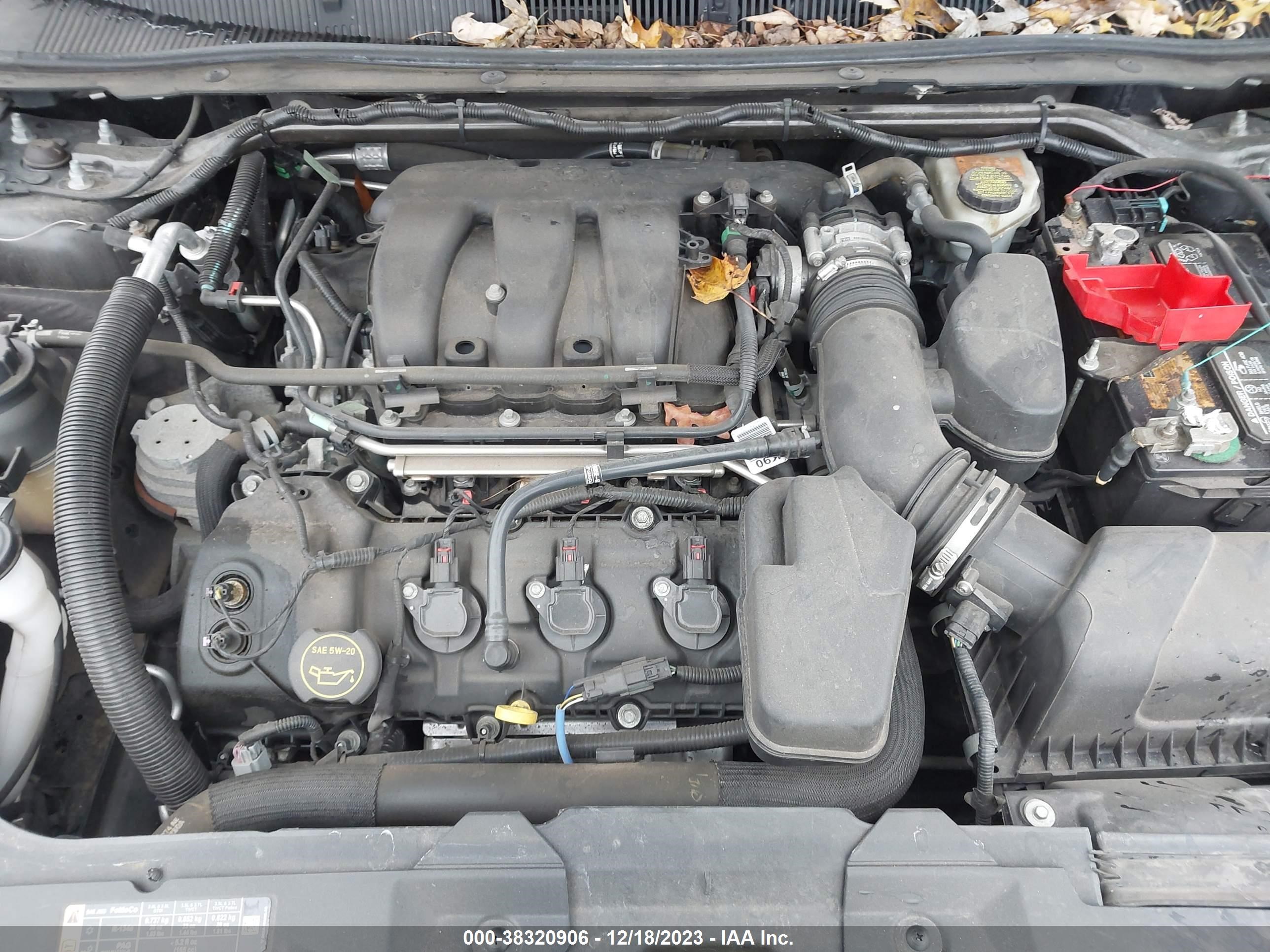 Photo 9 VIN: 1FAHP2E83FG122270 - FORD TAURUS 