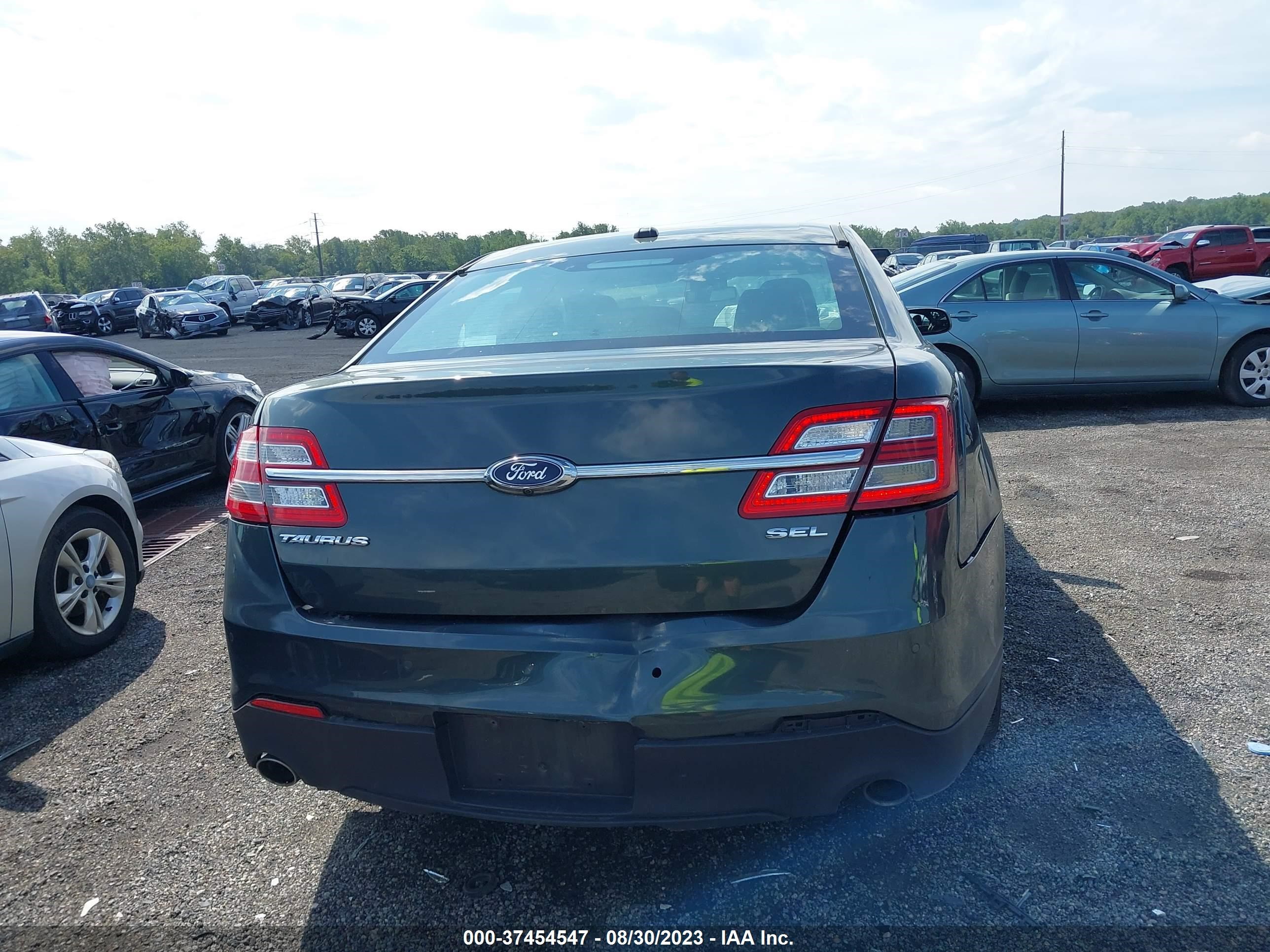 Photo 15 VIN: 1FAHP2E84GG123087 - FORD TAURUS 