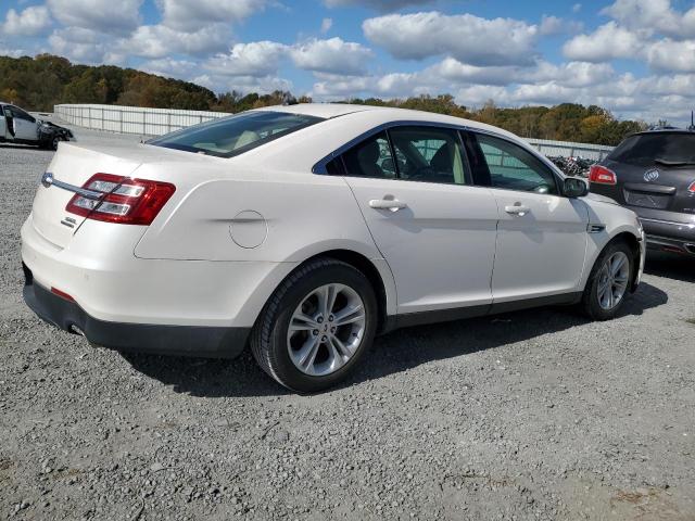 Photo 2 VIN: 1FAHP2E84HG135760 - FORD TAURUS SEL 