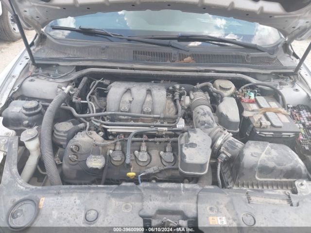 Photo 9 VIN: 1FAHP2E85DG211576 - FORD TAURUS 