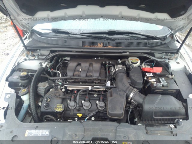 Photo 9 VIN: 1FAHP2E85DG228751 - FORD TAURUS 