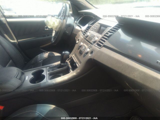 Photo 4 VIN: 1FAHP2E85KG109031 - FORD TAURUS 