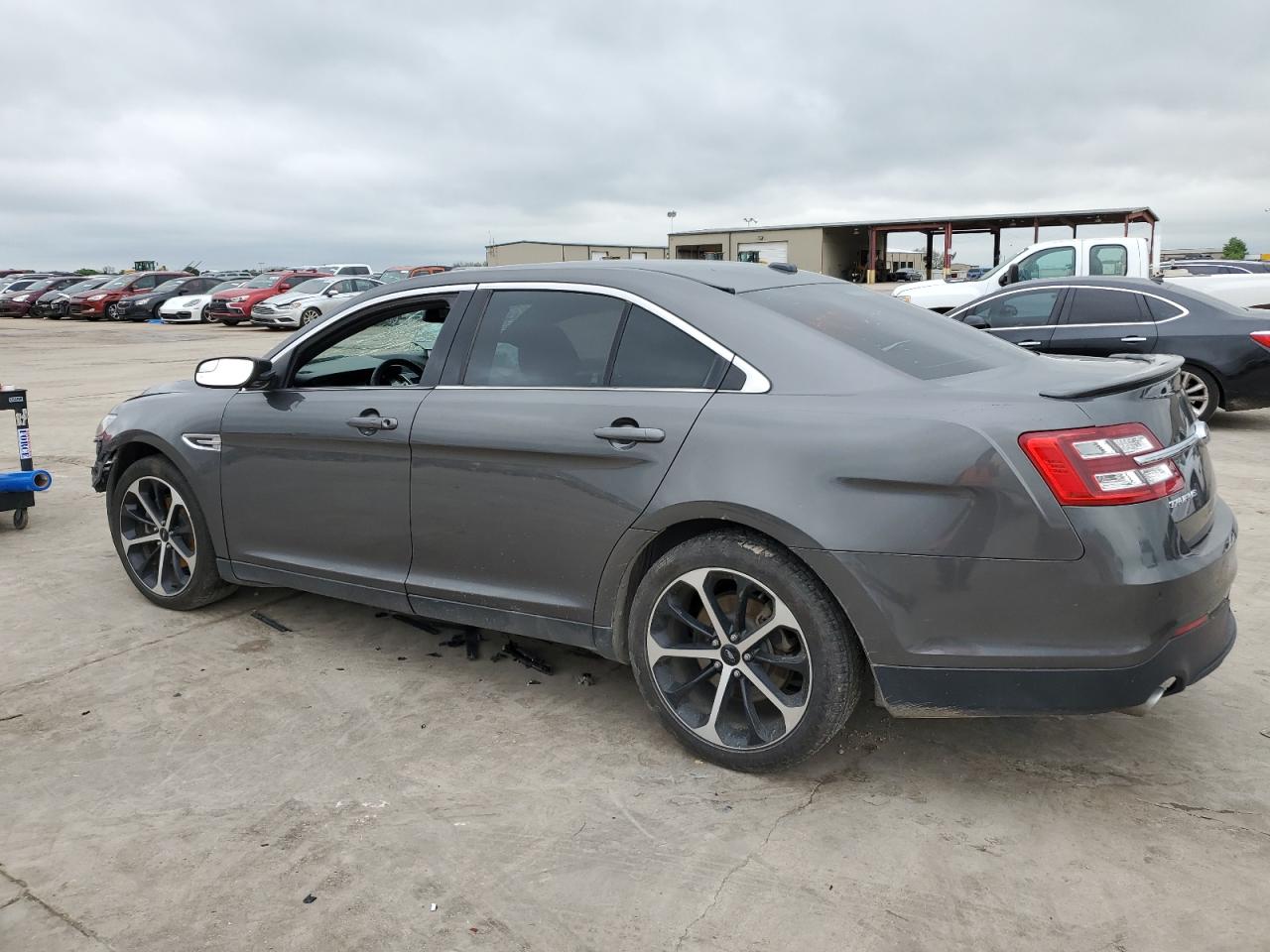 Photo 1 VIN: 1FAHP2E86GG100748 - FORD TAURUS 