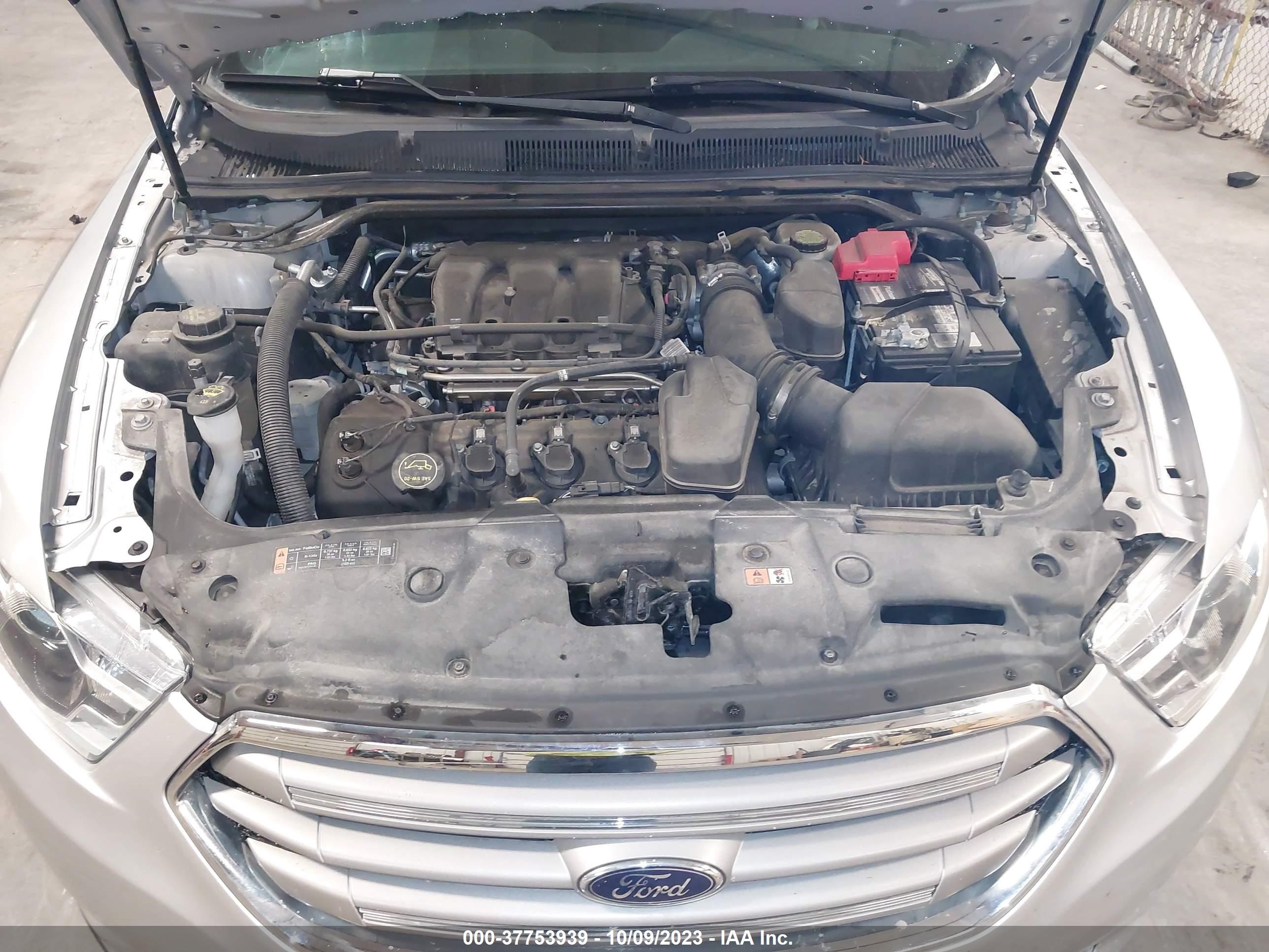 Photo 9 VIN: 1FAHP2E86HG109046 - FORD TAURUS 