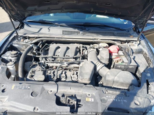 Photo 9 VIN: 1FAHP2E86JG111823 - FORD TAURUS 