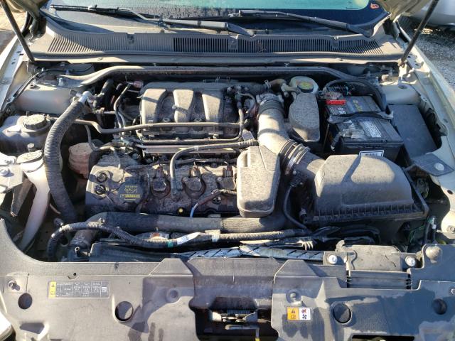 Photo 6 VIN: 1FAHP2E87DG174319 - FORD TAURUS SEL 