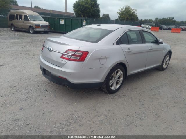 Photo 3 VIN: 1FAHP2E87FG179281 - FORD TAURUS 