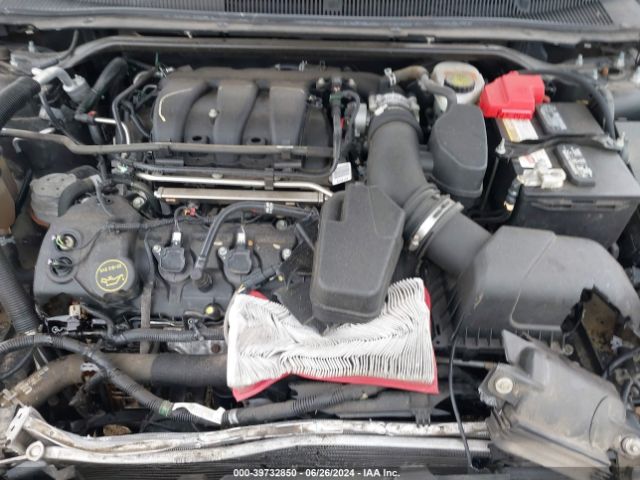 Photo 9 VIN: 1FAHP2E87JG113757 - FORD TAURUS 