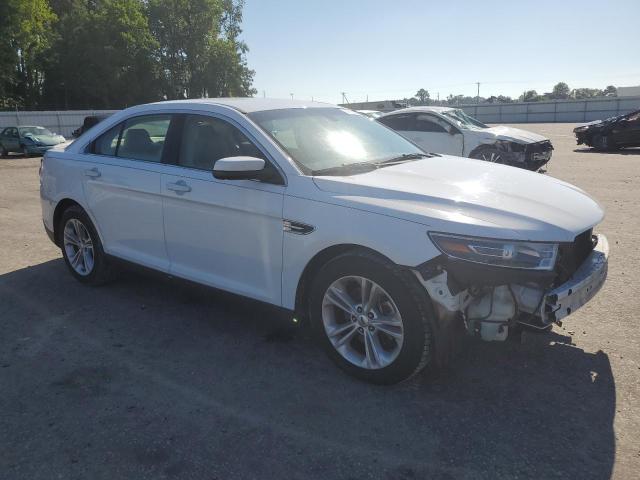 Photo 3 VIN: 1FAHP2E88FG127027 - FORD TAURUS SEL 