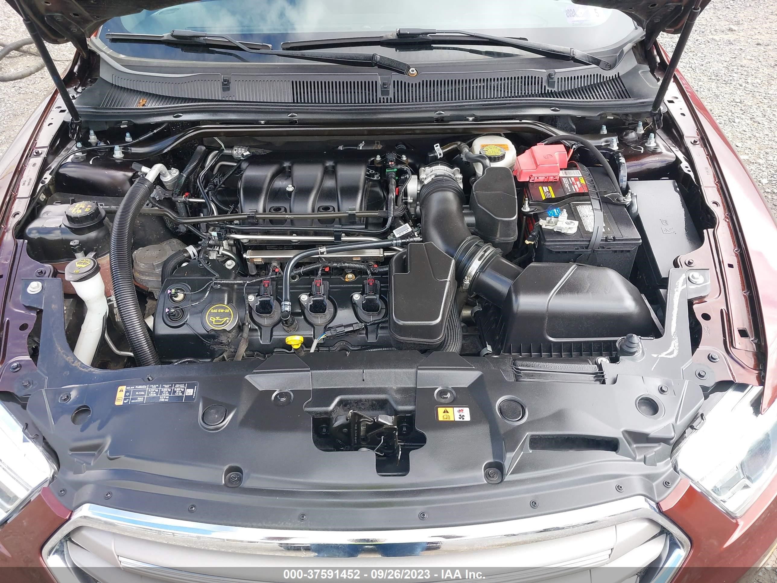 Photo 9 VIN: 1FAHP2E88GG121763 - FORD TAURUS 