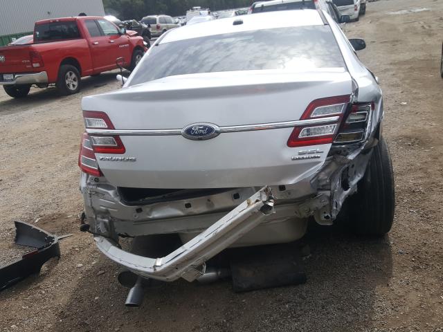 Photo 8 VIN: 1FAHP2E88JG135914 - FORD TAURUS 